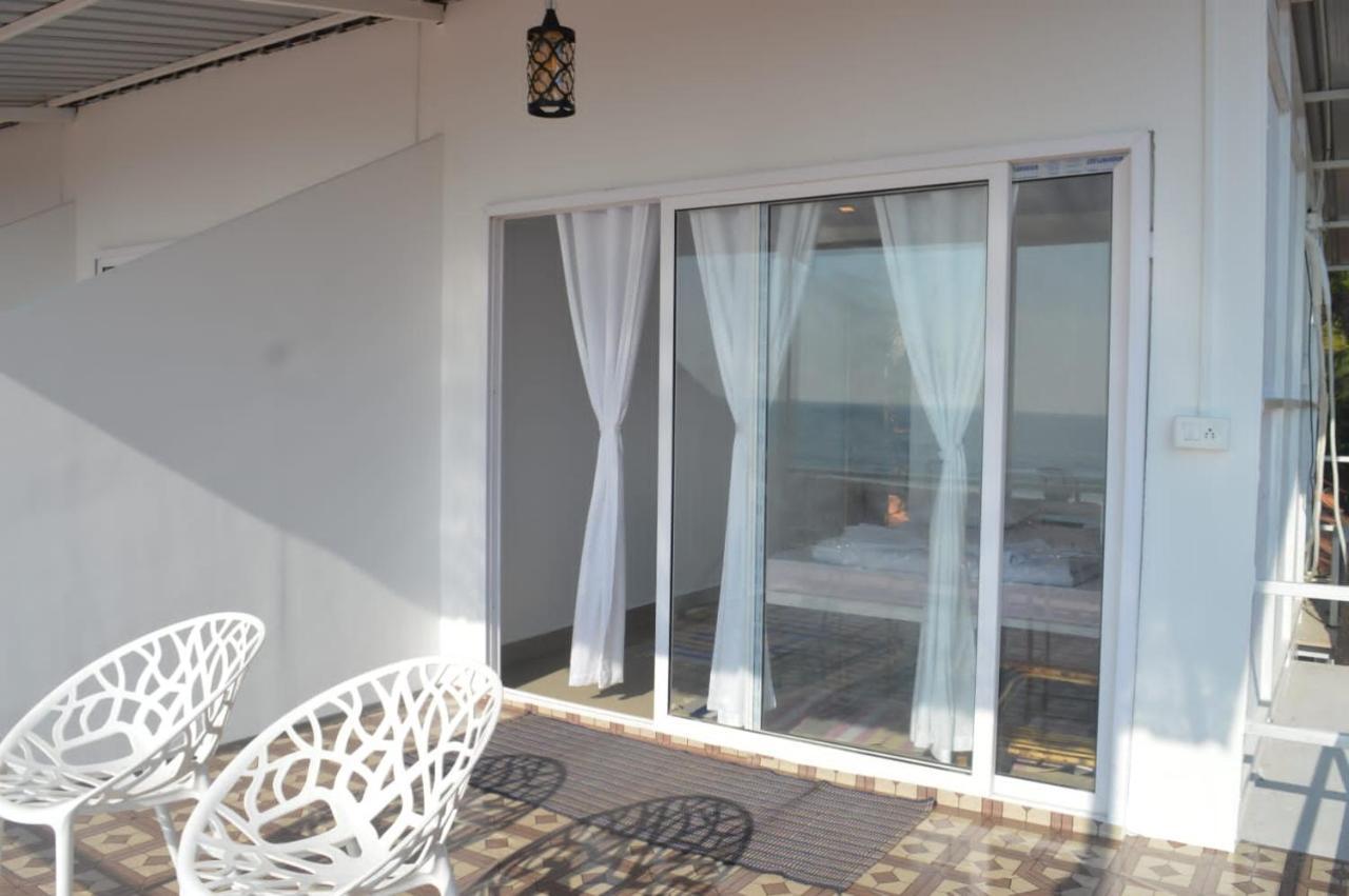 Hotel Baywatch Patnem Canacona